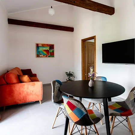 Wellba Homestead Planina Aparthotel Ajdovščina