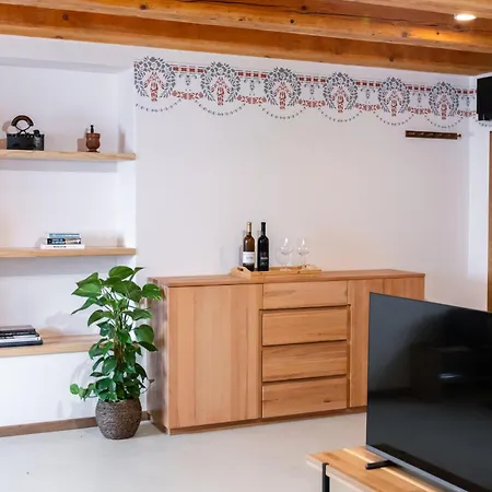 Wellba Homestead Planina Ajdovščina