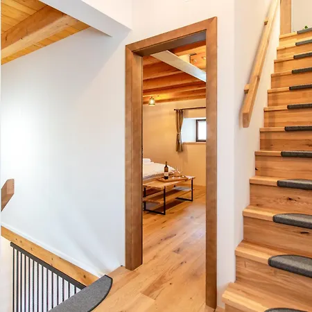 Wellba Homestead Planina Aparthotel Ajdovščina