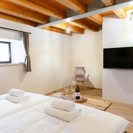 Wellba Homestead Planina Aparthotel Ajdovscina