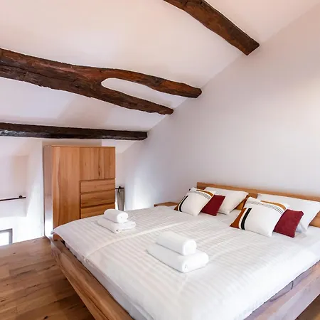 Aparthotel Wellba Homestead Planina Ajdovscina