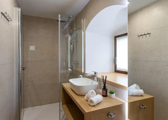 شقة فندقية Wellba Homestead Planina 3*